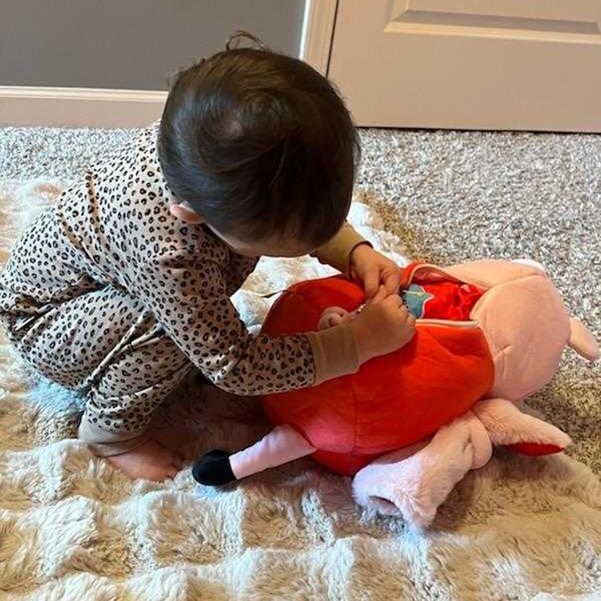 Plushible.comStuffed AnimalsHASBRO Peppa Pig Blankie Bestie